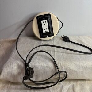 ALERTS & M CO INC Retractable Extension Cord Reel with Outlet Model 980 P MO